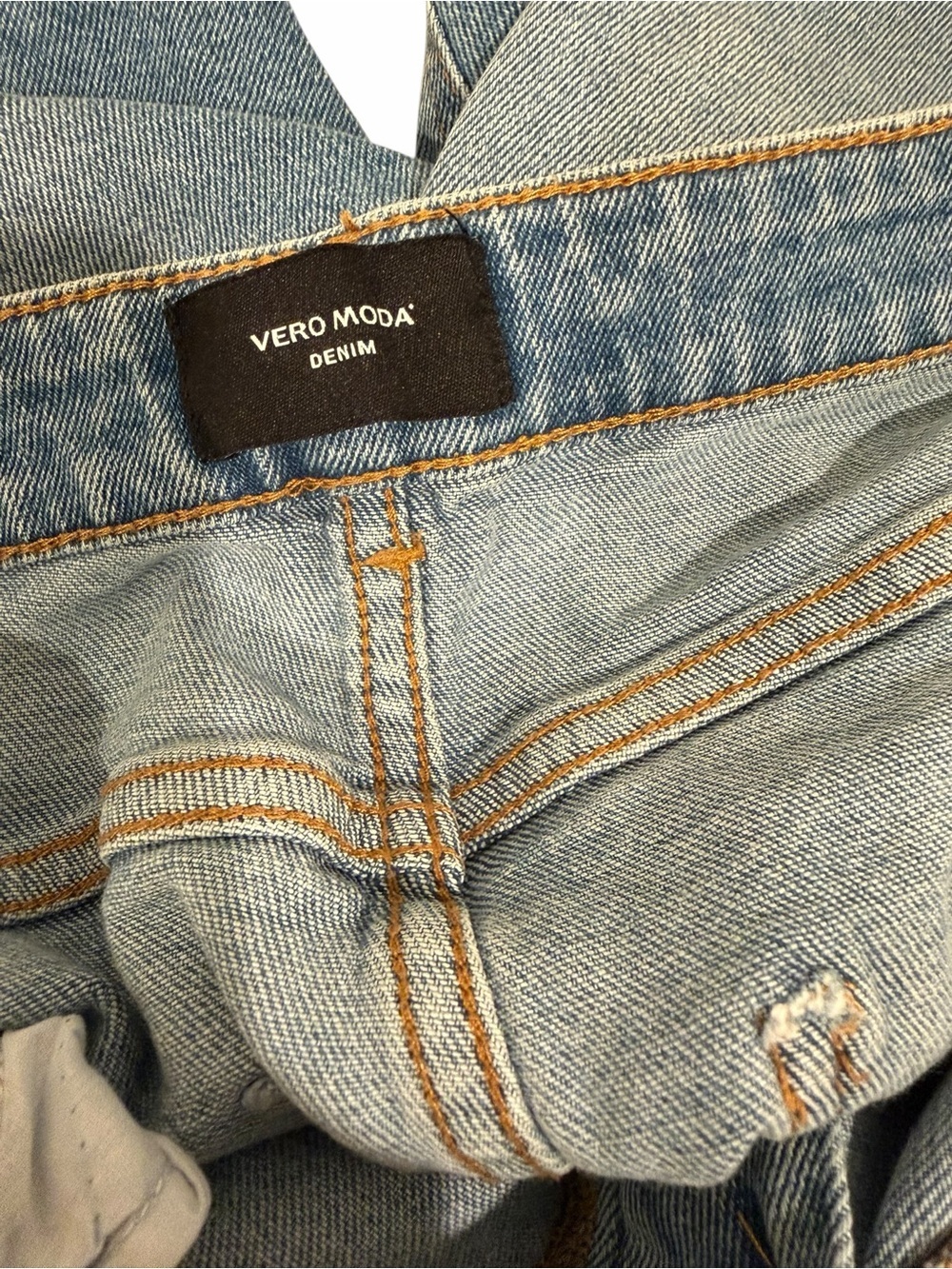 Vero Moda Light Blue Rolled Hem Denim Shorts - Picture 11 of 11